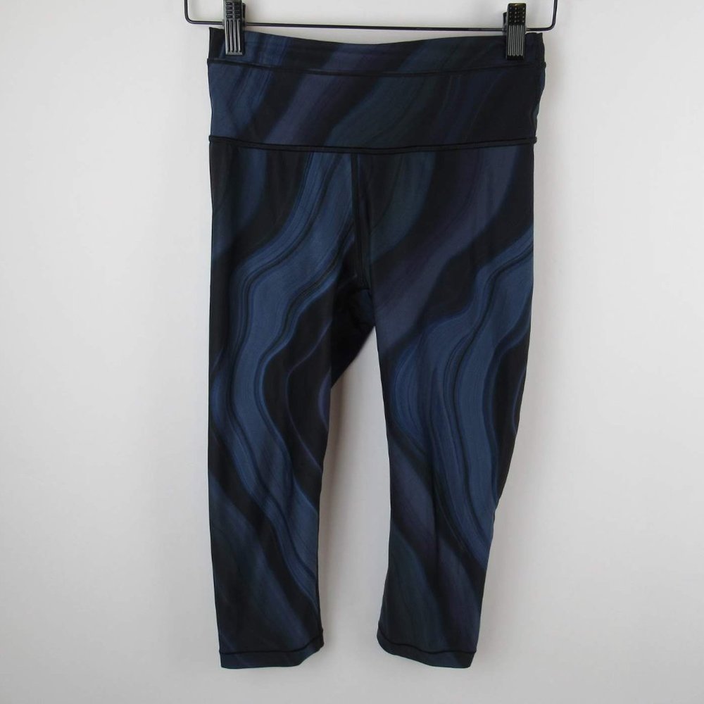 Athleta Accelerate Geode Crop Capri Leggings sz XS